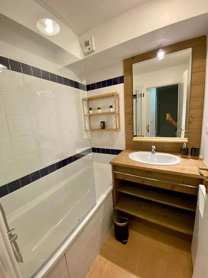 Appartement 2 chambres vue pistes, parking privatif Les Orres 0*,  France